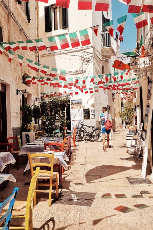 apulia jak dolecieć