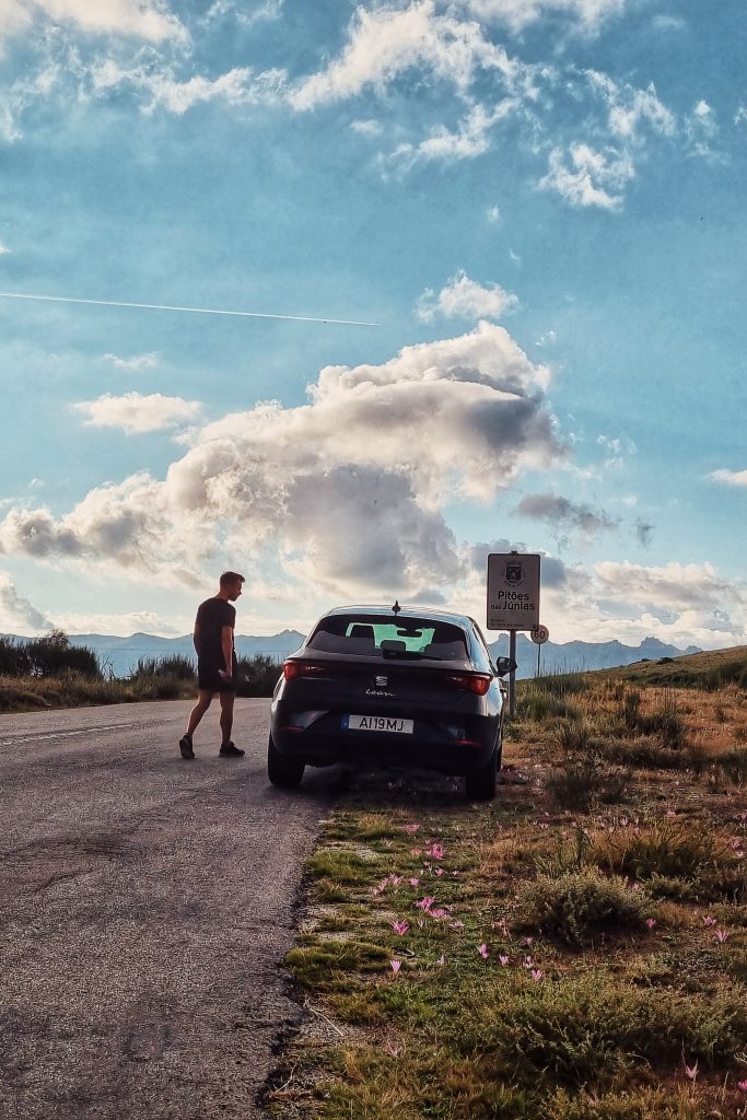 pitoes das junias jak dojechac