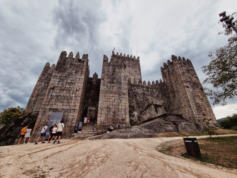 zamek w guimaraes